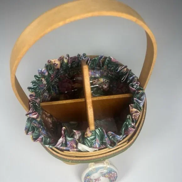 1999 Longaberger Easter Basket w/Handle Egg Liner Protector & Bunny Insert Small - Picture 6 of 9